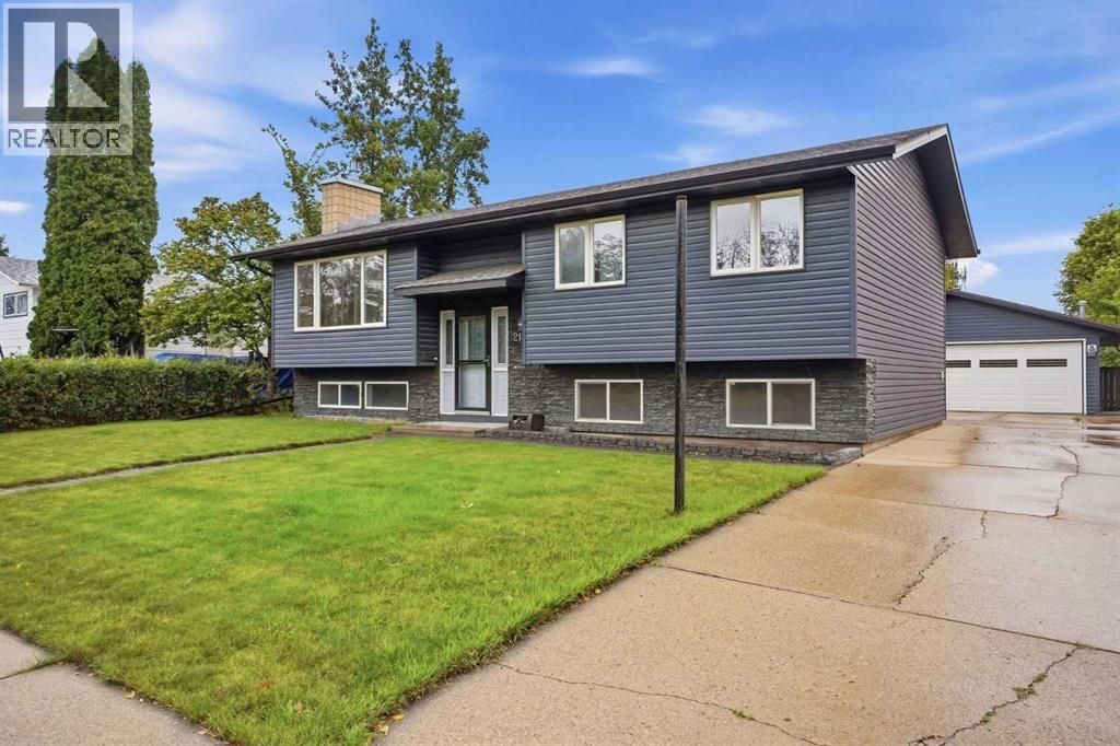 21 Wilkins Green, Red Deer