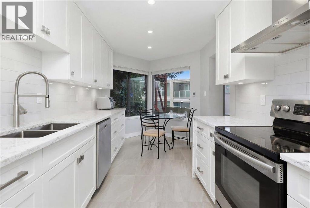 101 1005 W 7th Avenue, Vancouver