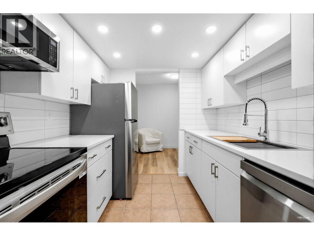107 2925 Glen Drive, Coquitlam