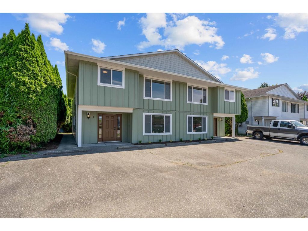 4 45741 Britton Avenue|sardis East Vedder, Chilliwack