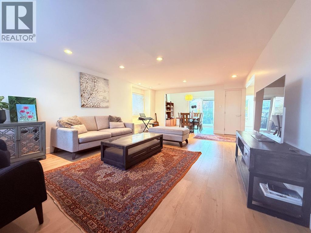 732 E 13th Street, North Vancouver