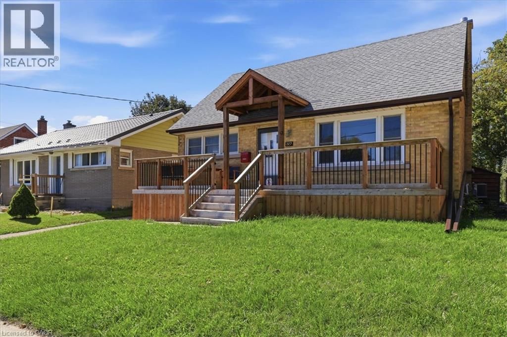 327 Highland Road E, Kitchener