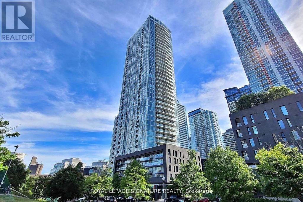 607 - 75 Queens Wharf Road, Toronto (waterfront Communities)