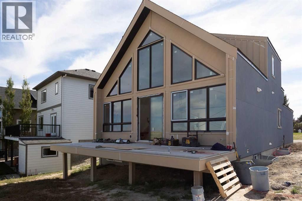64 White Pelican Way, Rural Vulcan County