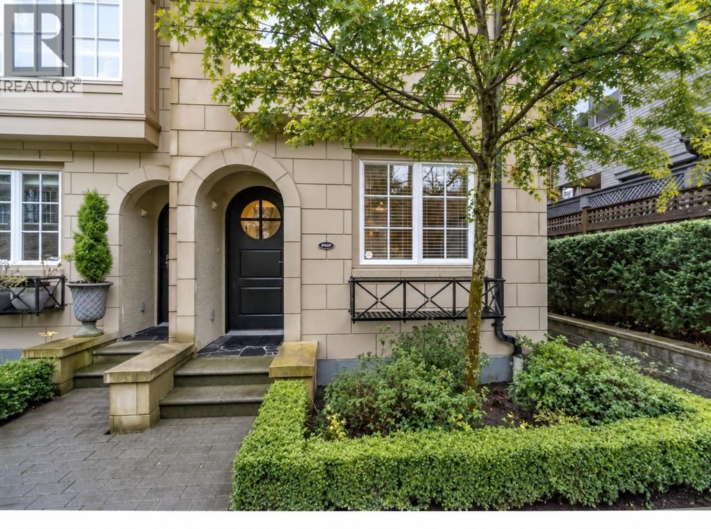 2957 Laurel Street, Vancouver