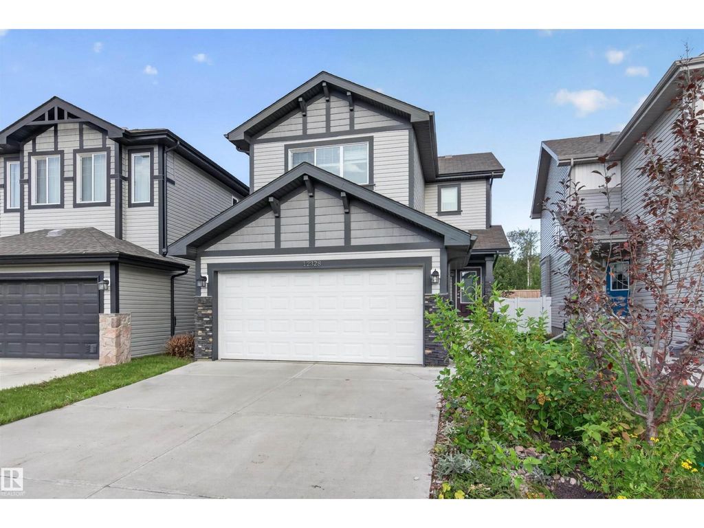 12328 177 Av Nw, Edmonton