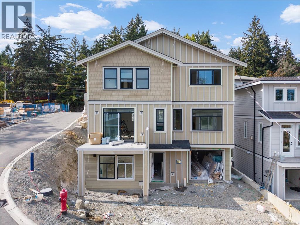 553 Belford Pl, Langford