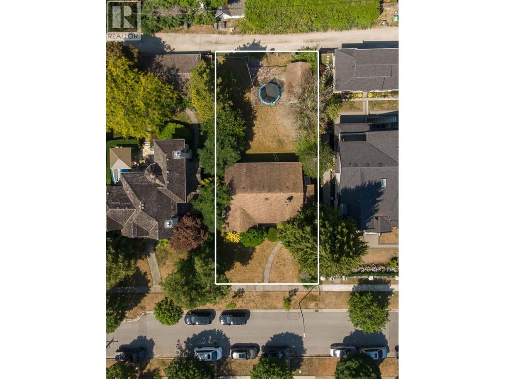 2677 W 35th Avenue, Vancouver