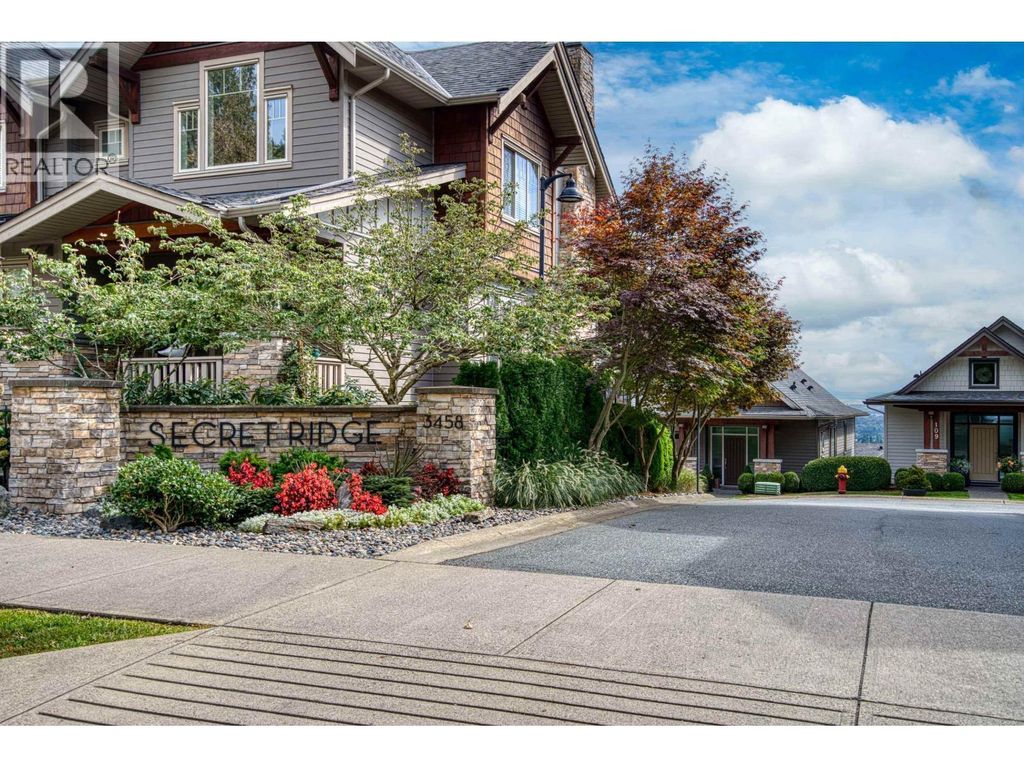 107 3458 Burke Village Promenade, Coquitlam