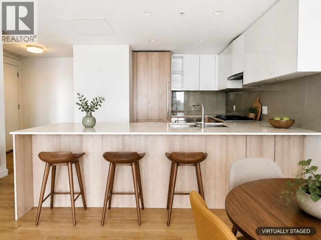 1001 618 Carnarvon Street, New Westminster