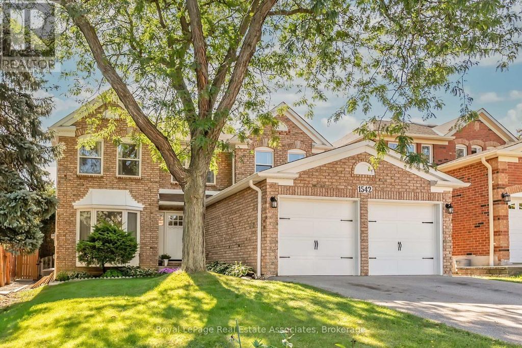 1542 Hollywell Avenue, Mississauga (east Credit)