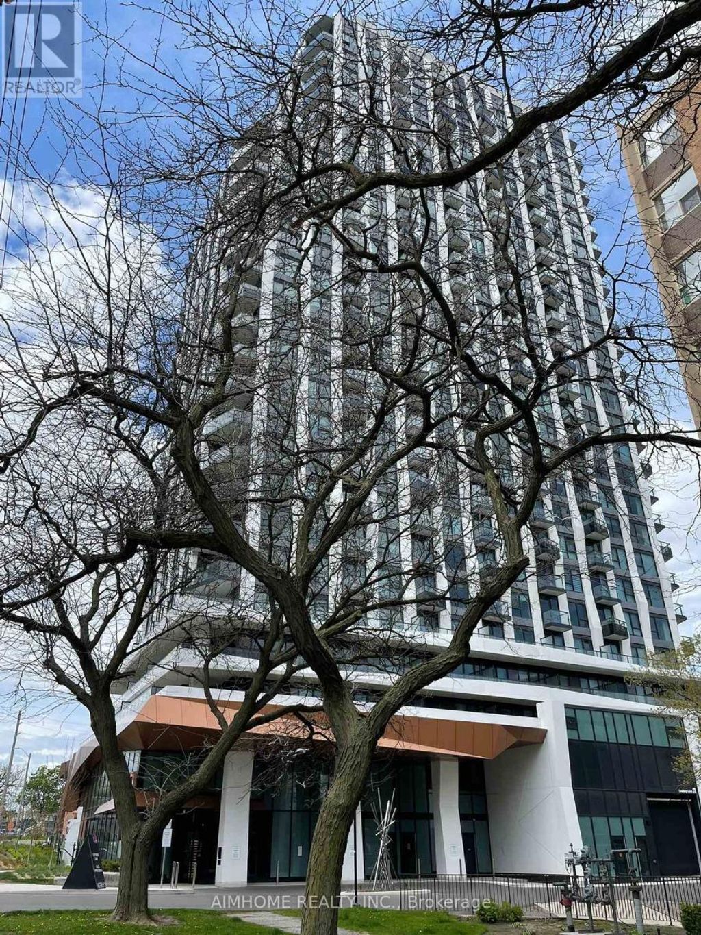 1903 - 60 Central Park Road Way, Toronto (islington-City Centre West)