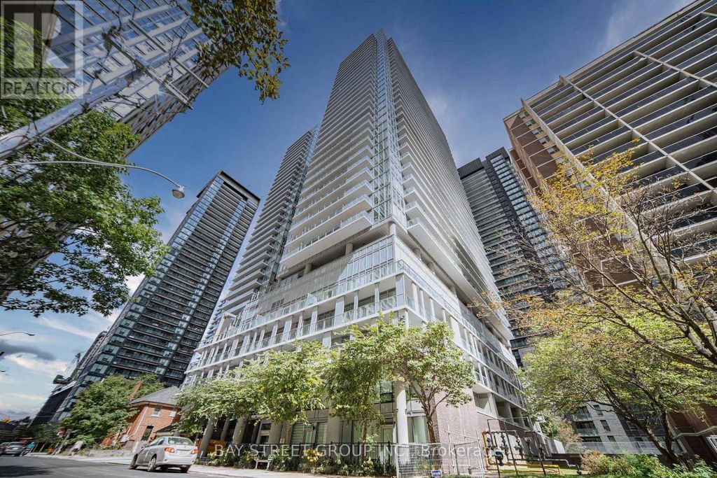 2412 - 195 Redpath Avenue, Toronto (mount Pleasant West)