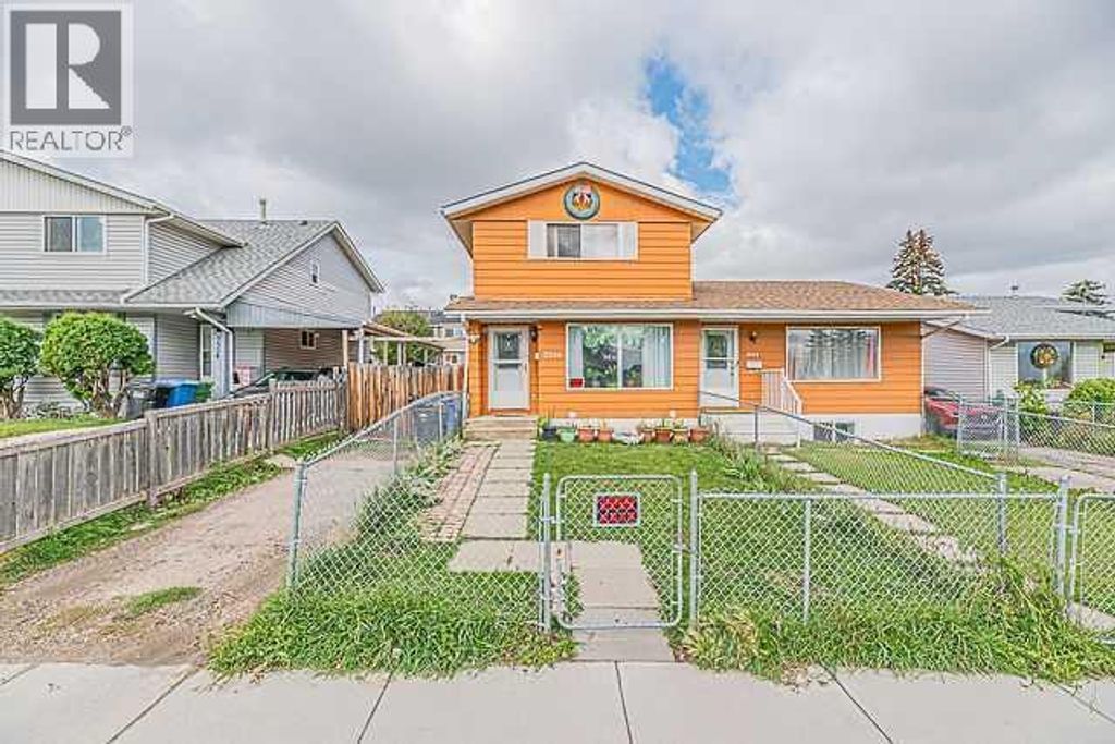 3326 Radcliffe Drive Se, Calgary
