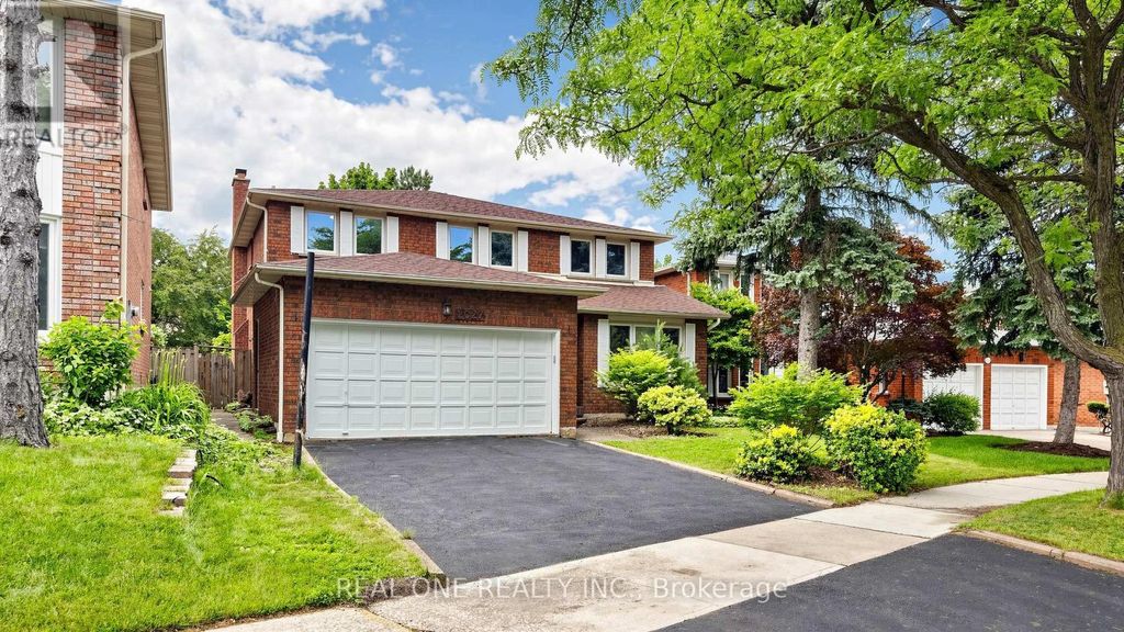 2027 Roy Ivor Crescent, Mississauga (erin Mills)