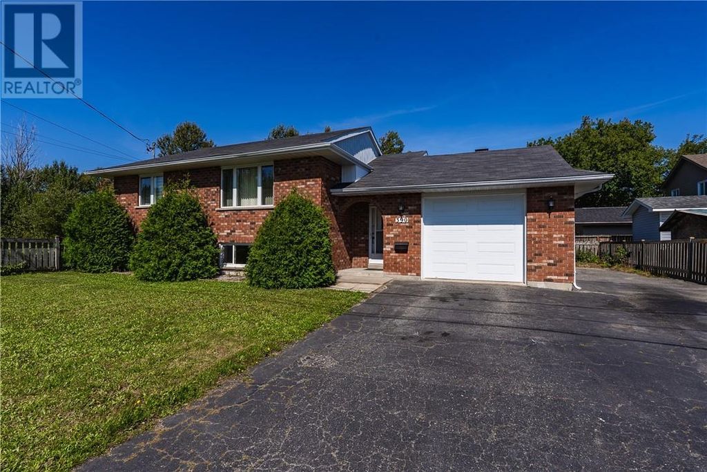 390 Alexander Street, Sudbury