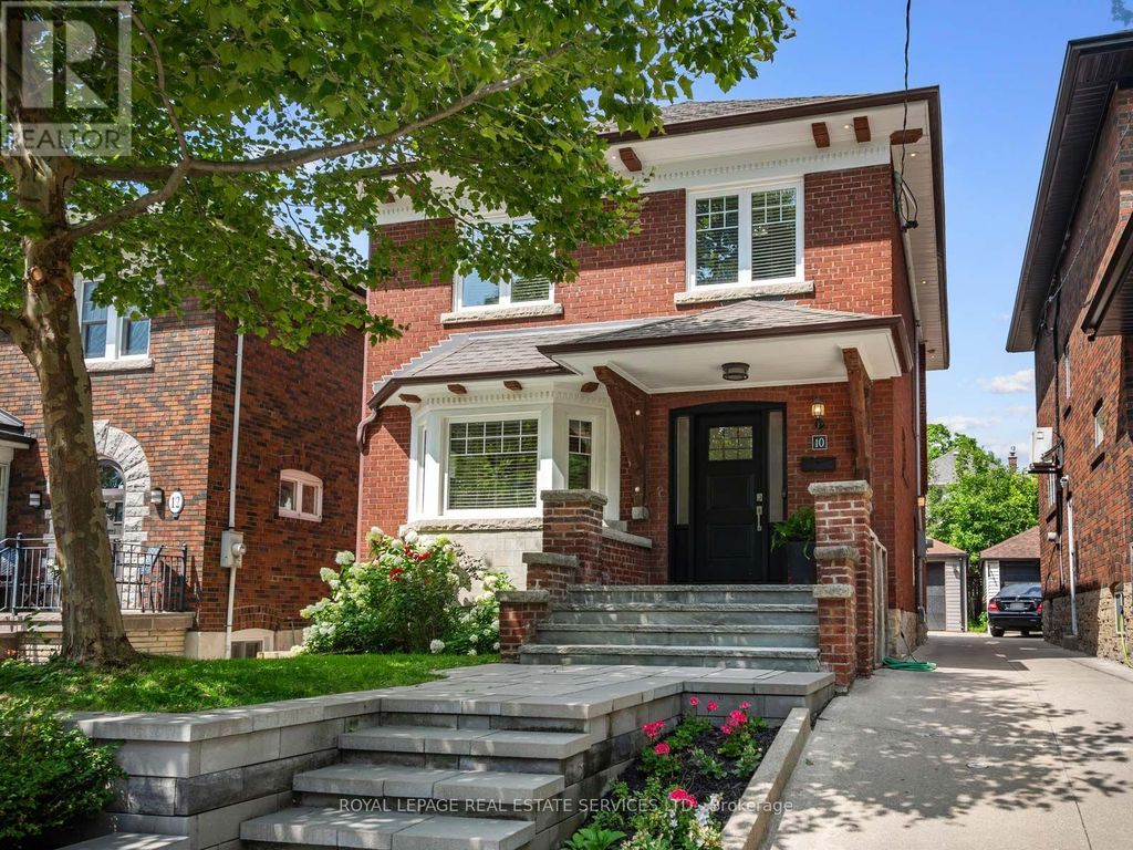 10 Elora Road, Toronto (high Park North)