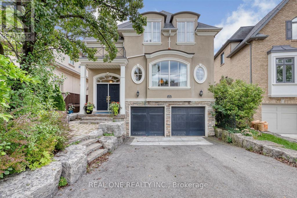 2278 Woodfield Road, Oakville (ro River Oaks)