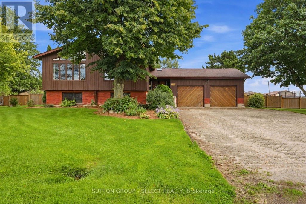 108 Victoria Drive, Strathroy-Caradoc (melbourne)