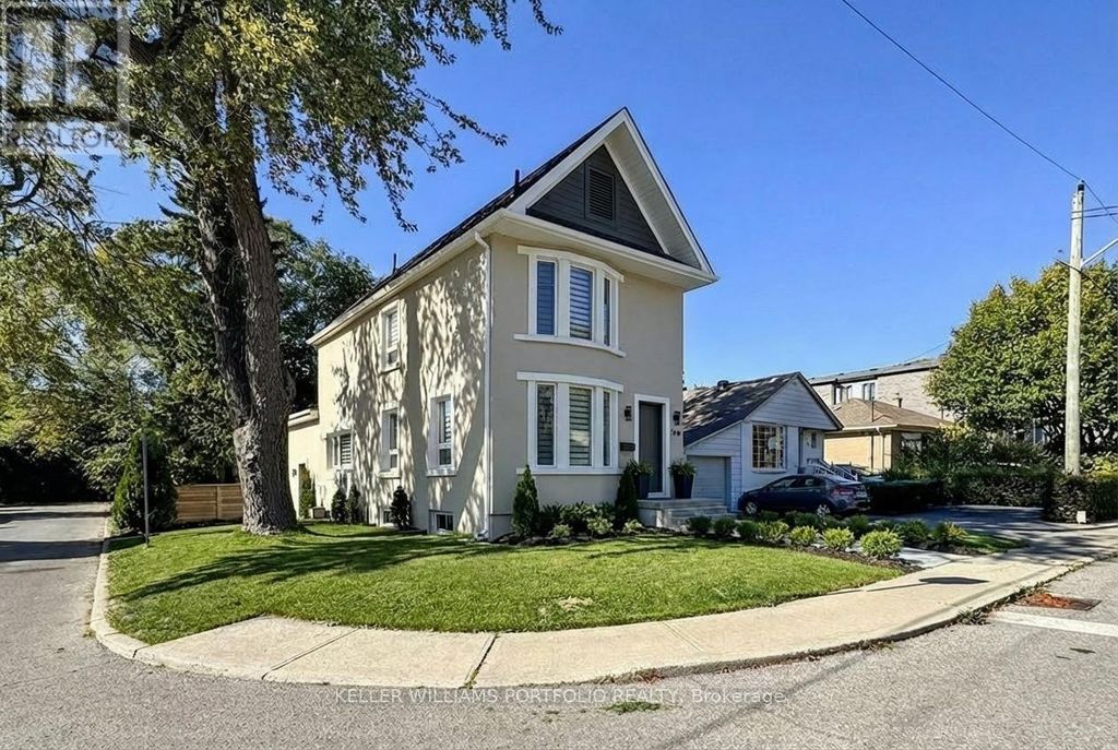 22 Pitt Avenue, Toronto (clairlea-Birchmount)