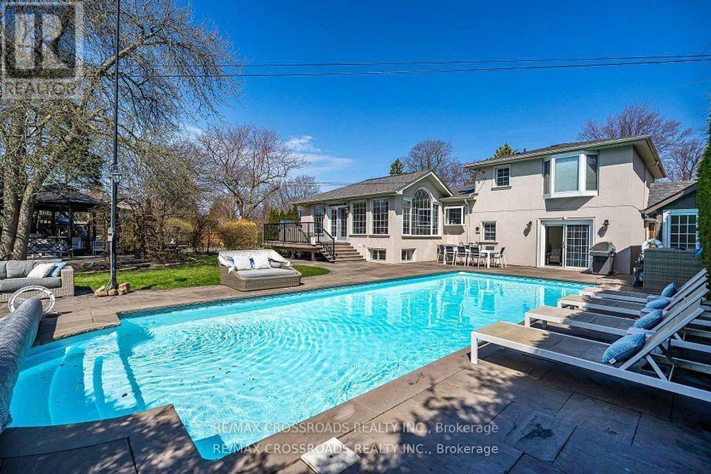 3 Wythenshawe Wood, Toronto (guildwood)