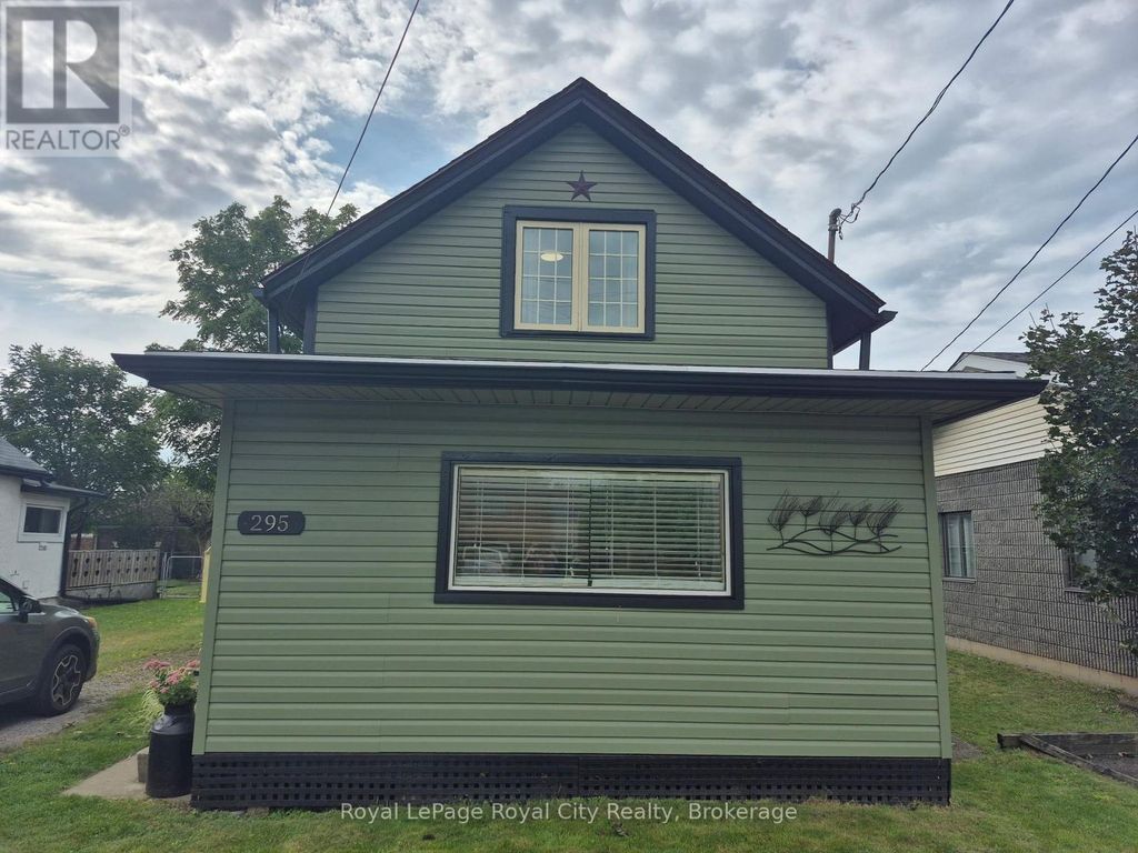 295 Killaly Street E, Port Colborne (killaly East)