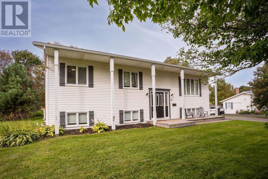 17 Aptos Drive, Stratford