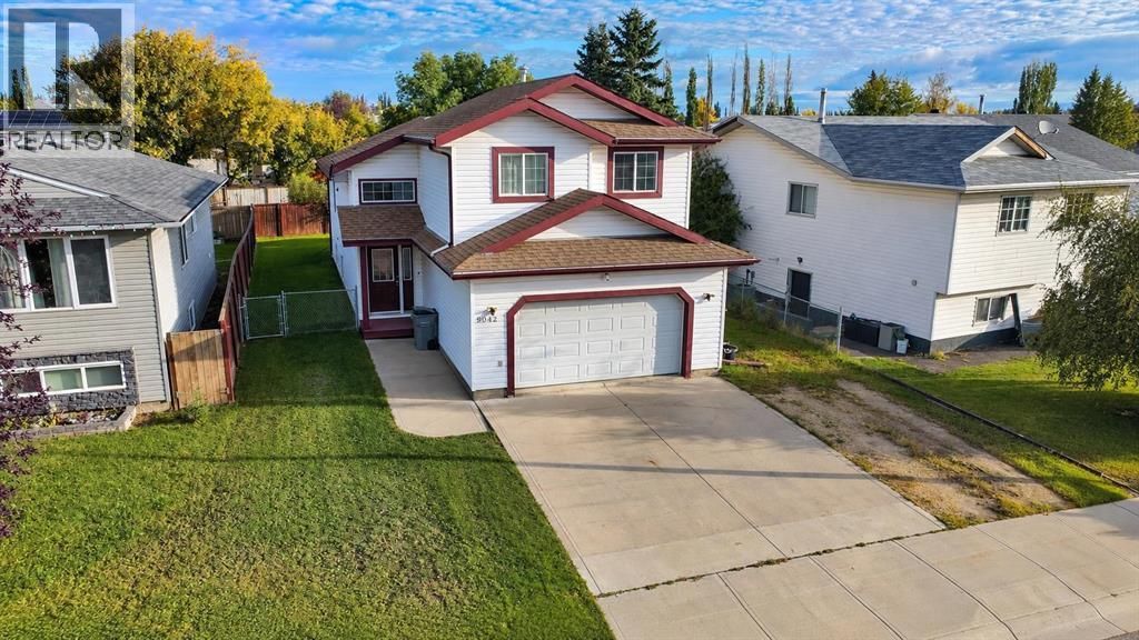 9042 103 Avenue, Grande Prairie