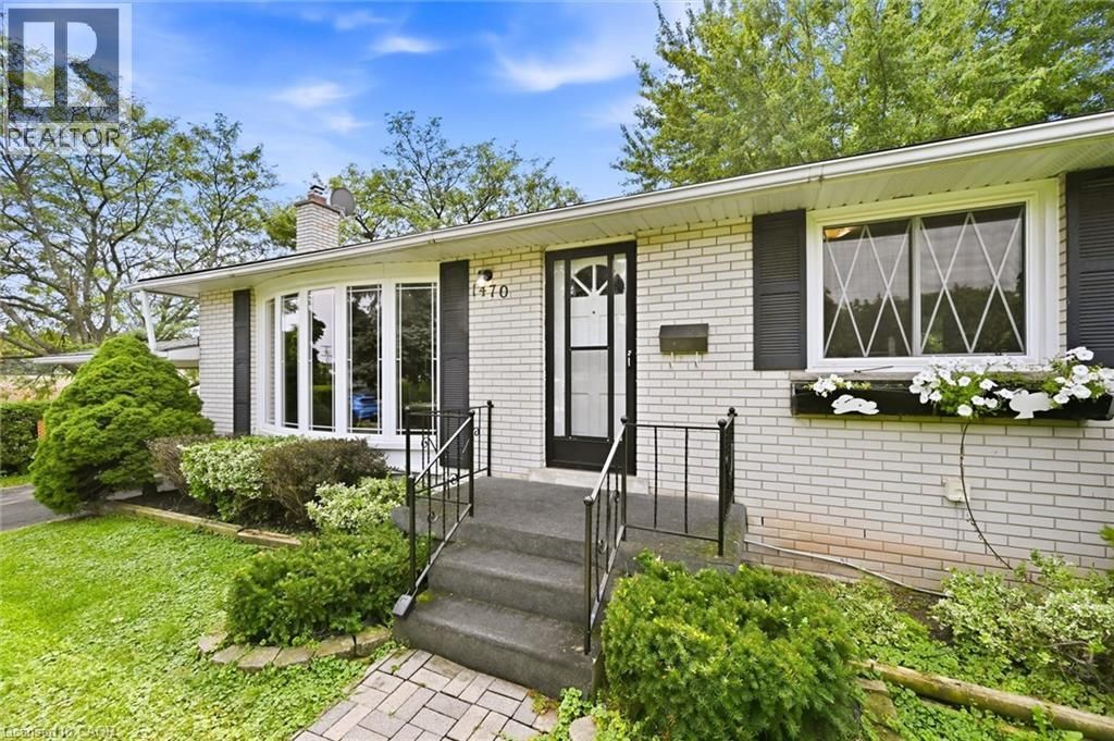 1470 Mountain Grove Avenue, Burlington