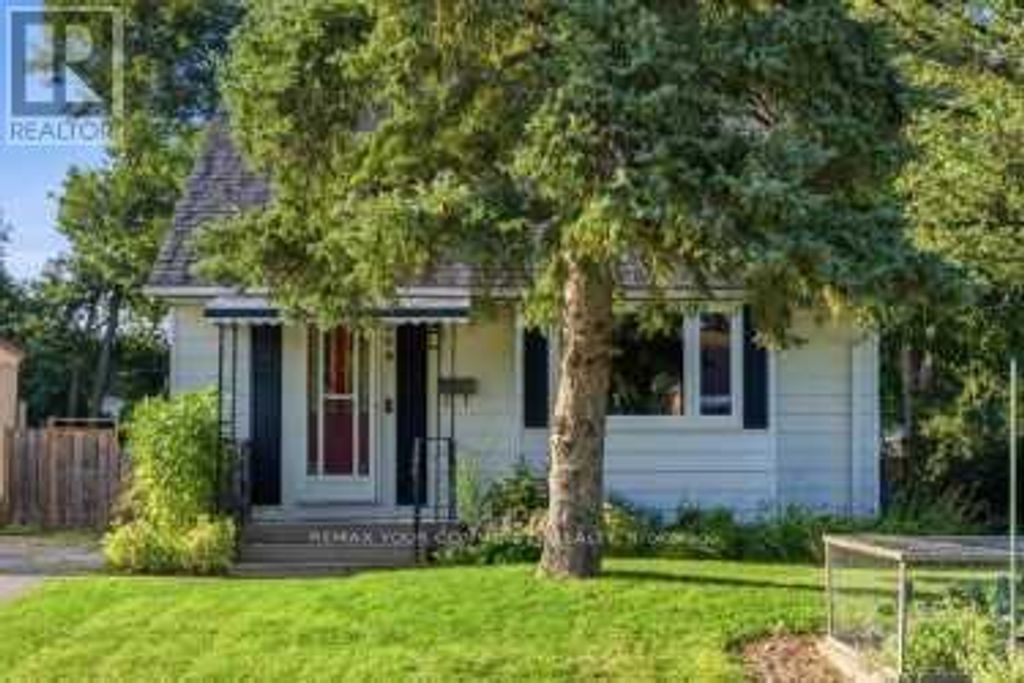 269 Rogers Road, Newmarket (central Newmarket)