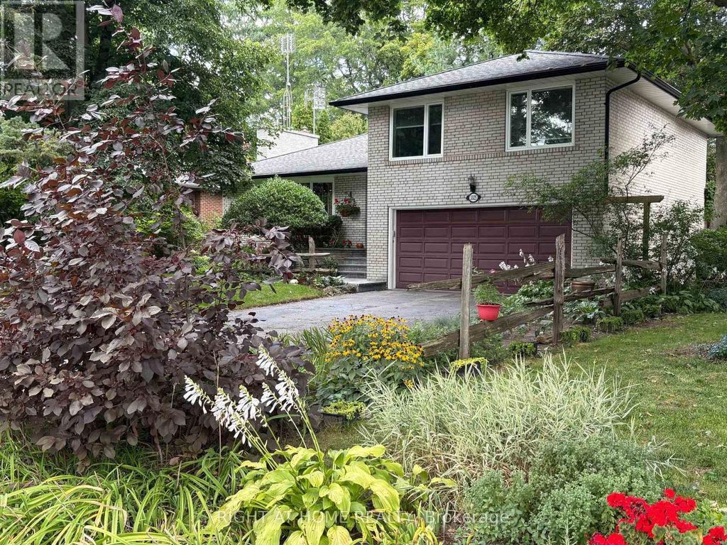 3325 Enniskillen Circle, Mississauga (erindale)
