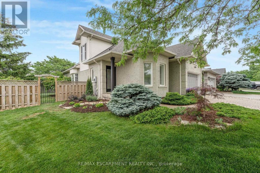 4014 Jarvis Crescent, Burlington (rose)