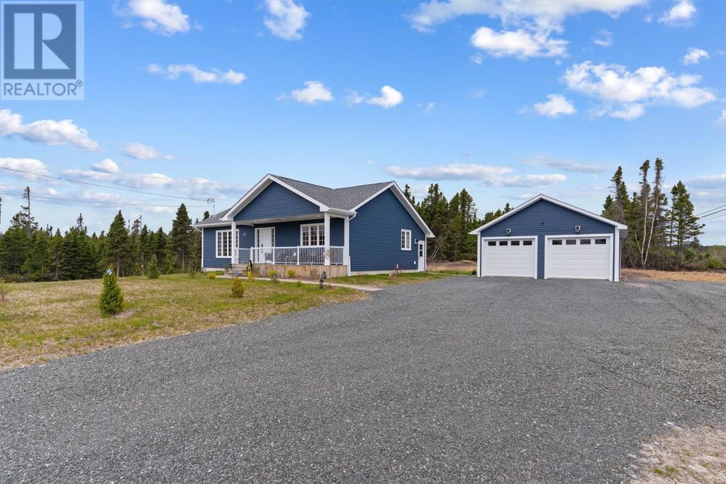9 Northside Road, Eastport