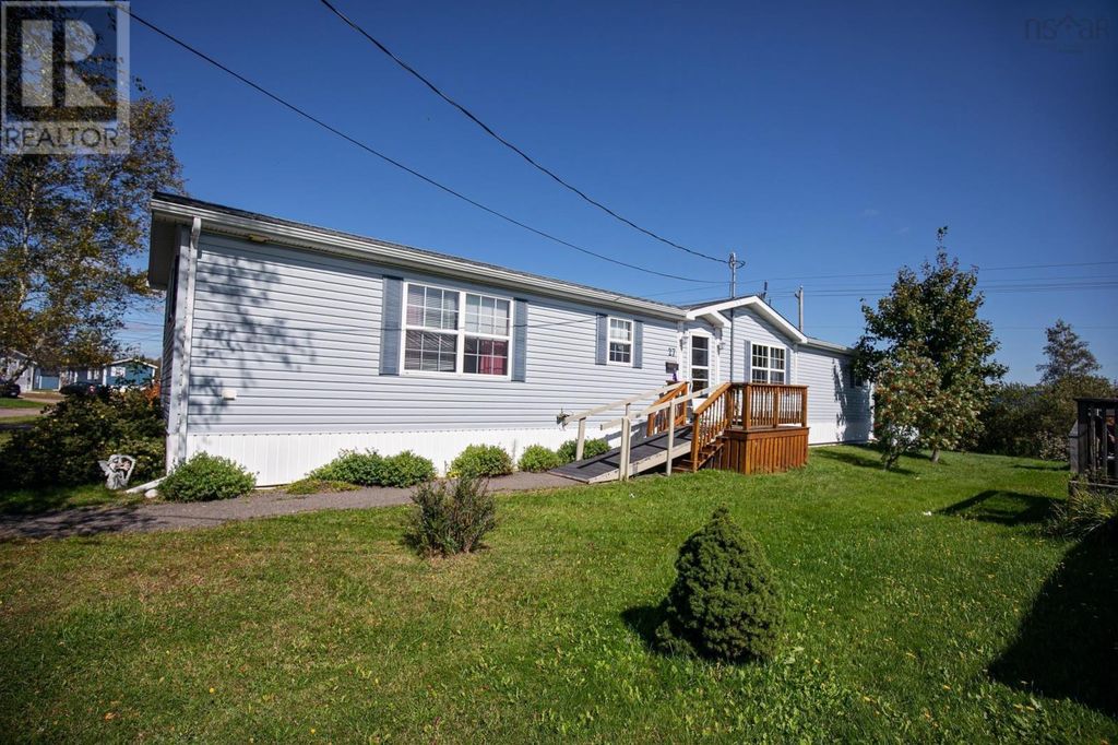 27 Fernwood Drive, Amherst