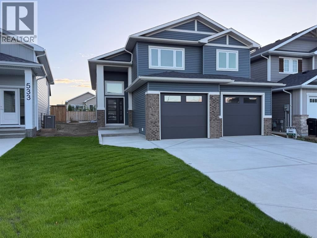 529 Riverhills Way W, Lethbridge