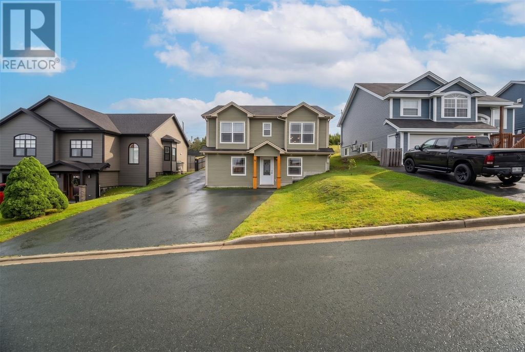 15 Hartland Avenue, Paradise