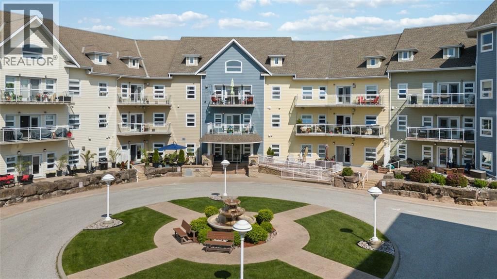 1550 Venetian Boulevard Unit# 214, Point Edward