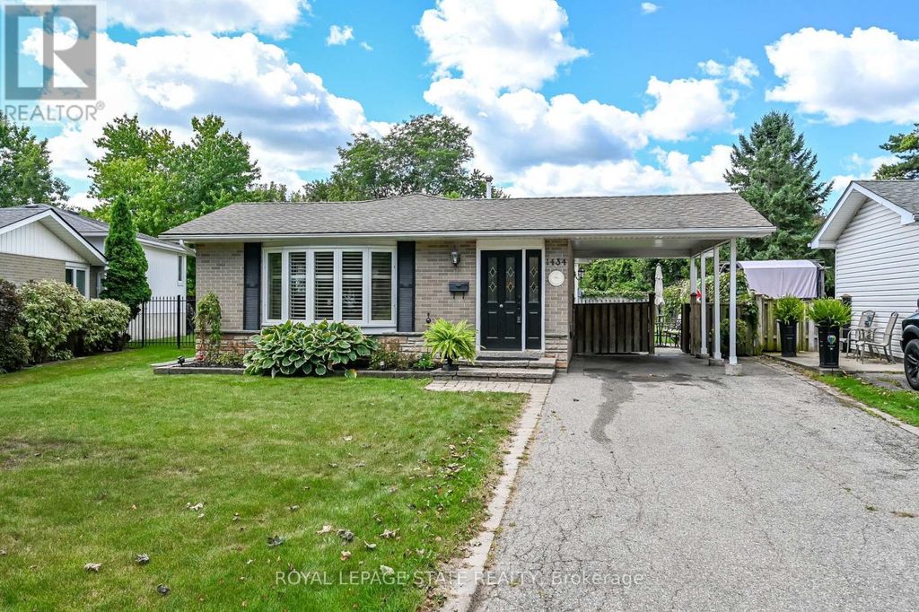 1434 Dewbourne Crescent, Burlington (palmer)