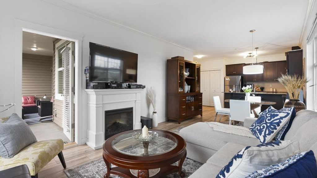 213 17712 57a Avenue, Surrey