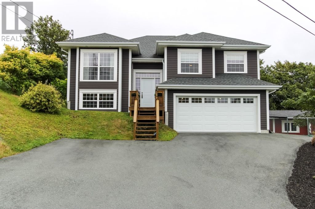 14 Country Drive, Torbay