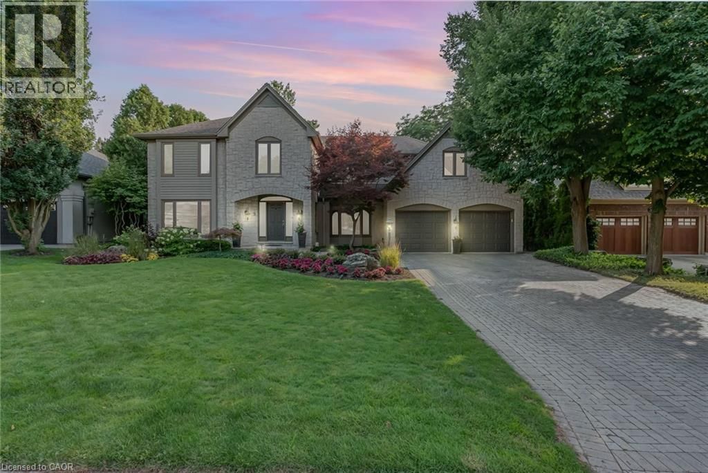 9 Flanders Drive, Waterdown