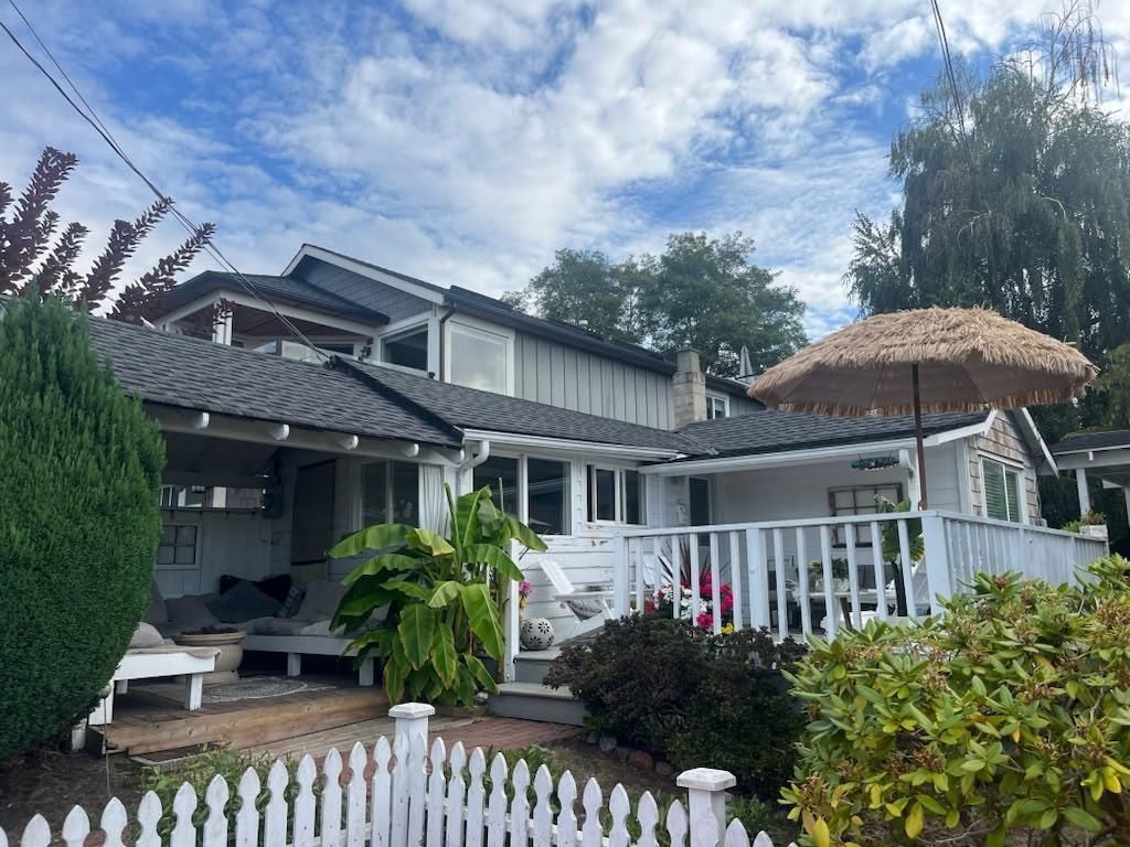 932 Habgood Street, White Rock