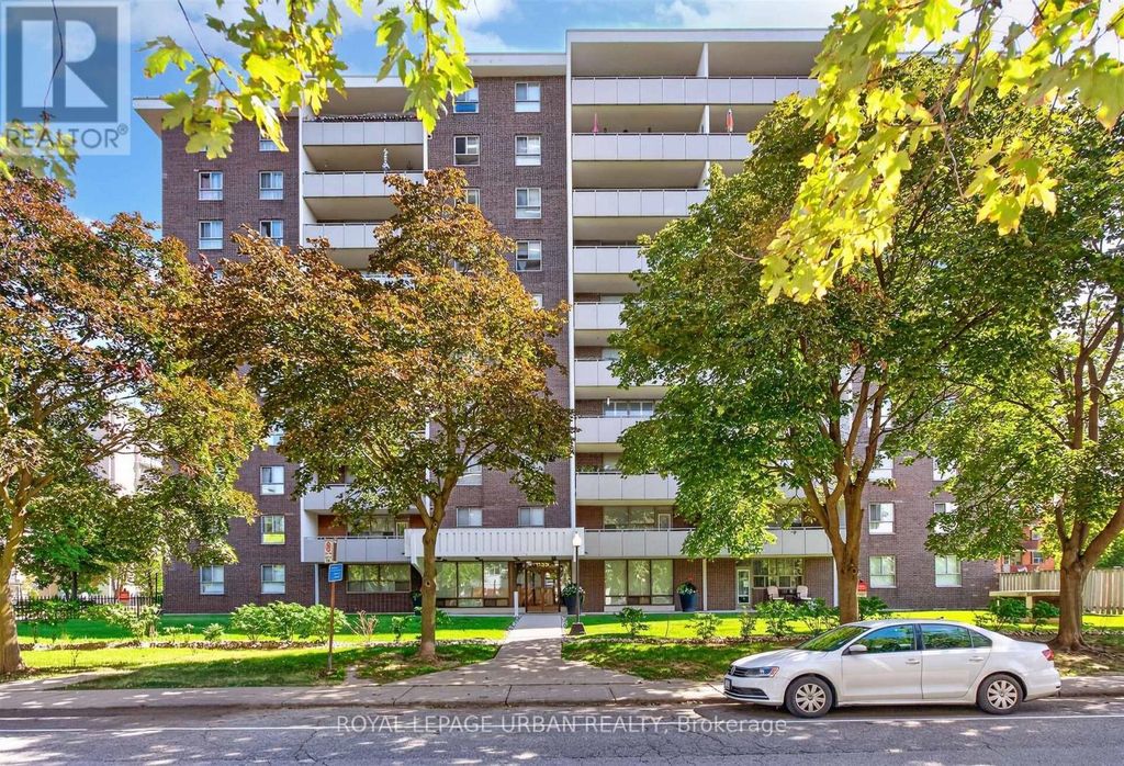 703 - 1135 Logan Avenue, Toronto (broadview North)