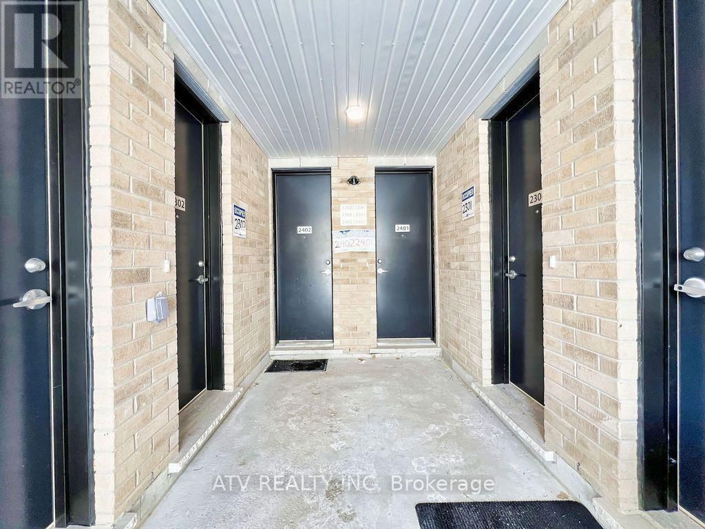 2402 - 58 Elizabeth Street S, Richmond Hill (mill Pond)