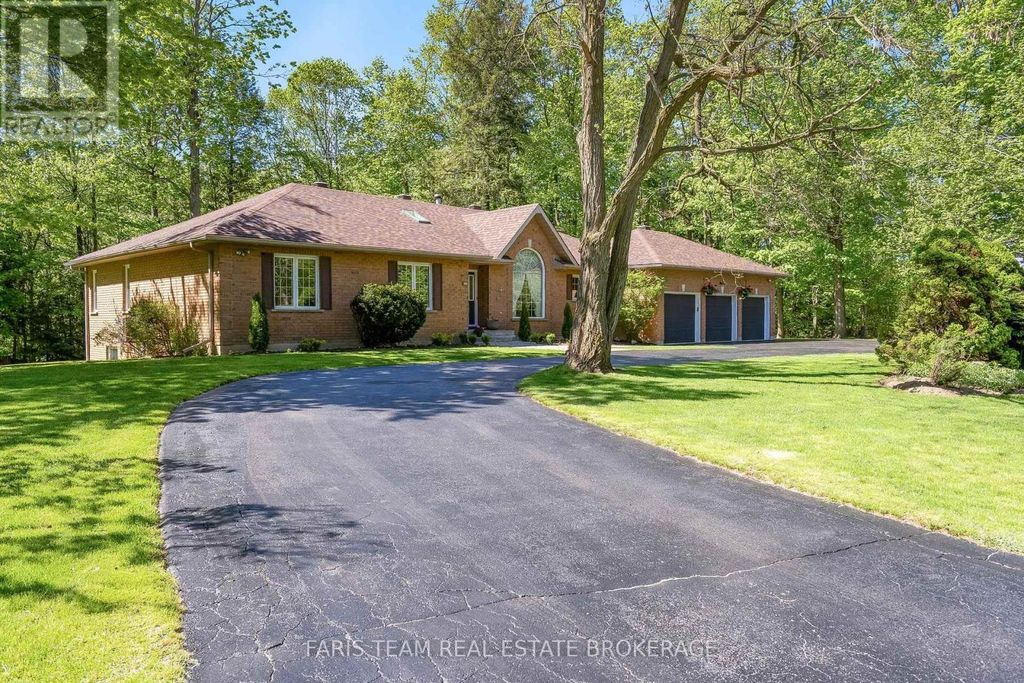 2088 Wilkinson Street, Innisfil