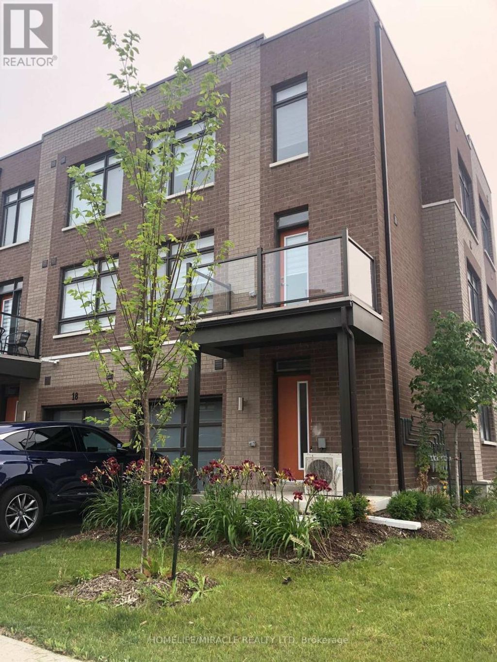 22 Bluenose Street, Vaughan (vaughan Grove)