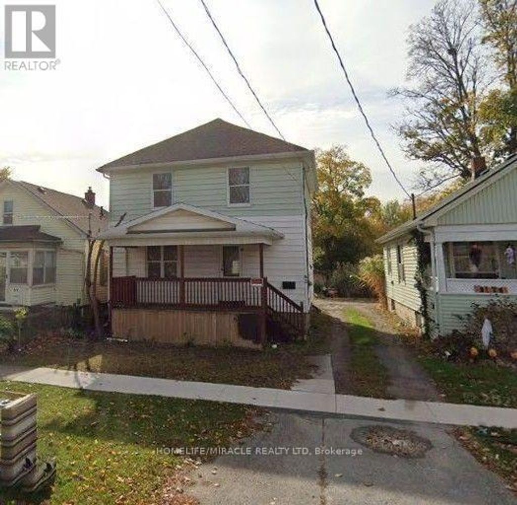 42 Russell Avenue, St. Catharines (downtown)