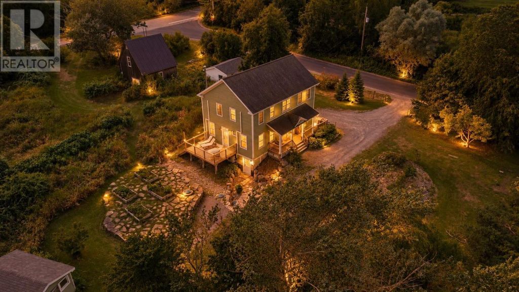 8 Lower Grand Pre Road, Hortonville