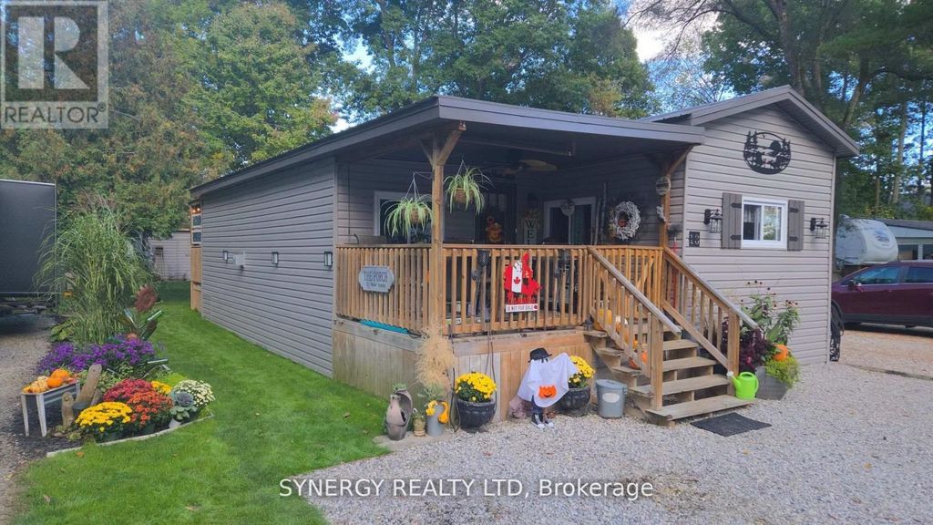 24749 Park Street, Strathroy-Caradoc (sw)