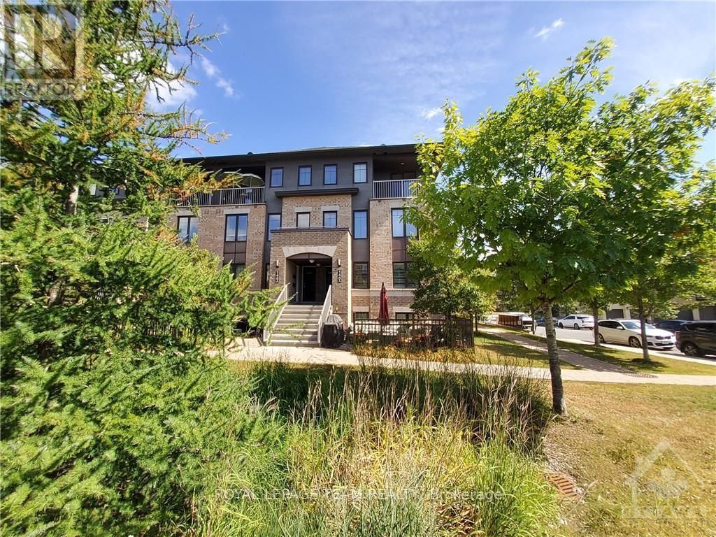 B - 148 Lindenshade Drive, Ottawa